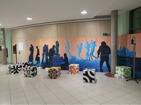 Zwischenpräsentation im Foyer